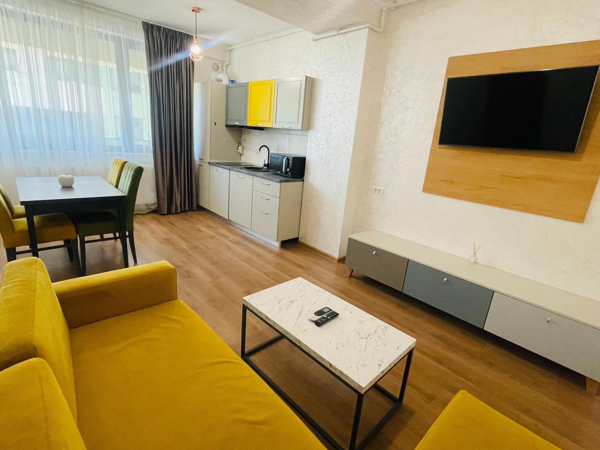 Myamar Apartment Mamaia Buitenkant foto